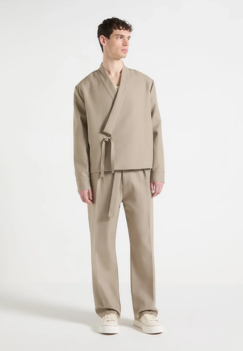 Robin - Textured Kimono Wrap Jacket - Beige