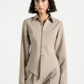 S⁠onia - Tailored Angled Shirt - Beige