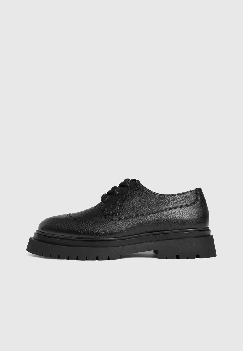 Rennes - Pebbled Leather Derby Shoe - Black - Image 3