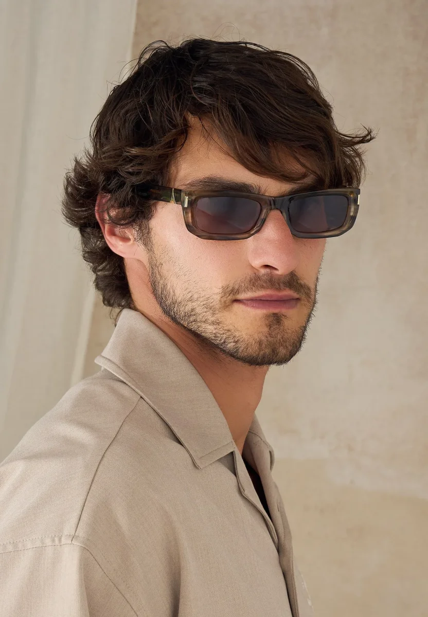 Milan - Curved-Frame Sunglasses - Brown - Image 3