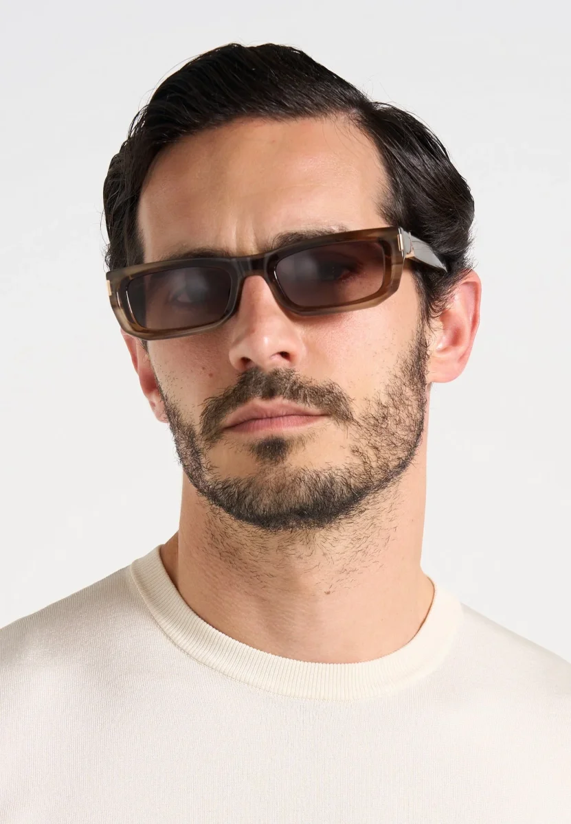 Milan - Curved-Frame Sunglasses - Brown - Image 9