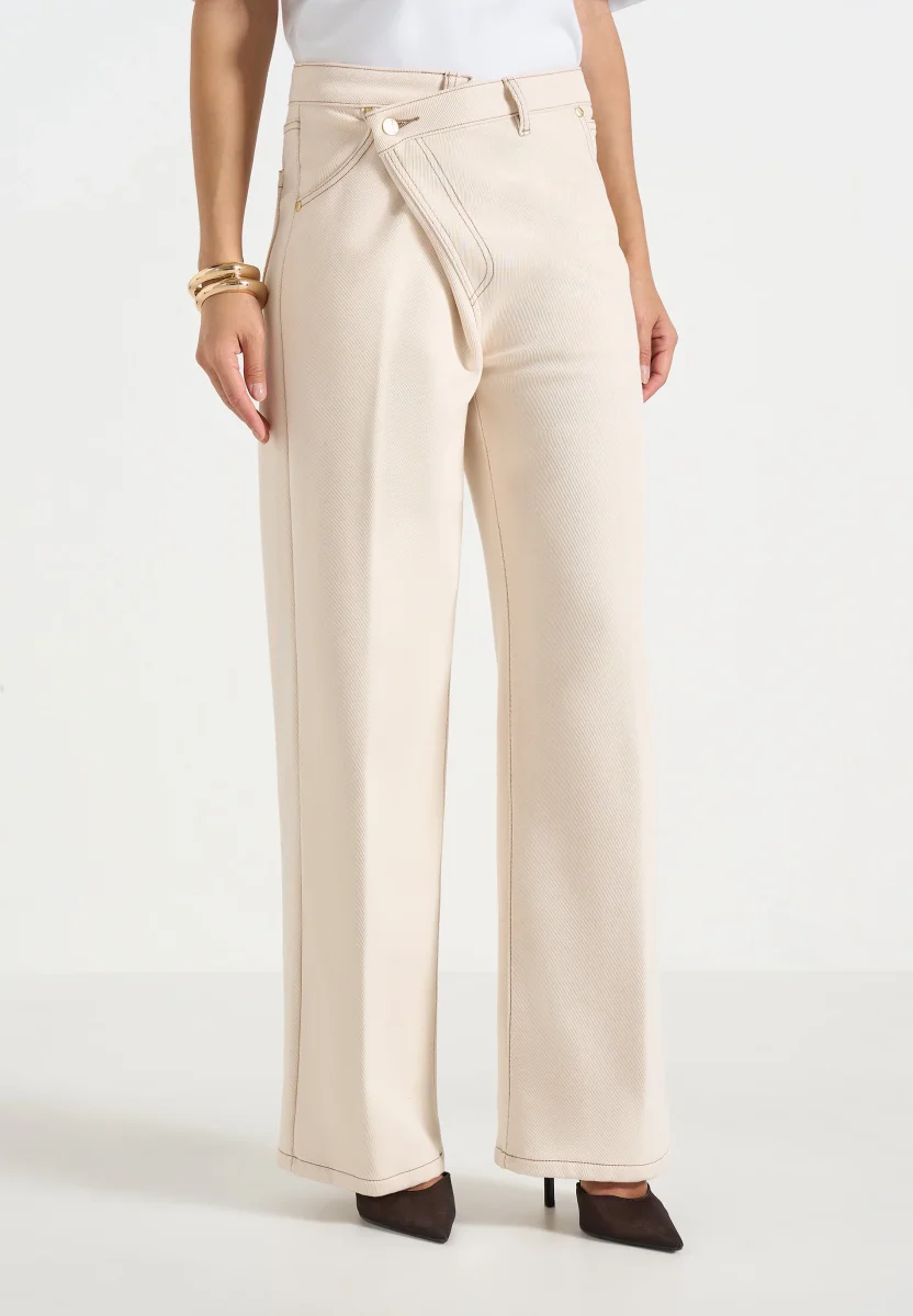 Astrid - Wrapover Wide Leg Jeans - Cream - Image 3