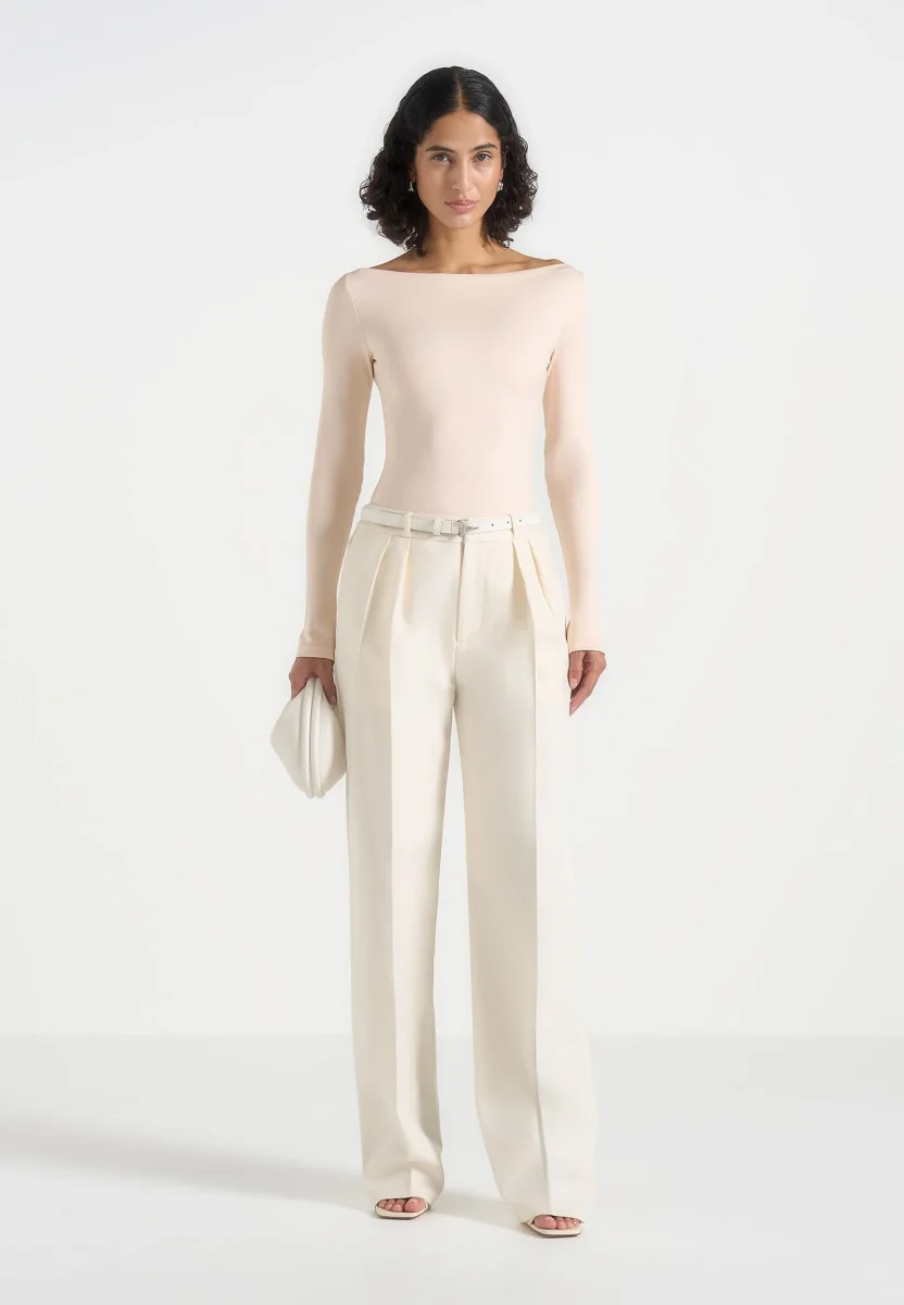 BS003 - Boat Neck Bodysuit - Pale Pink