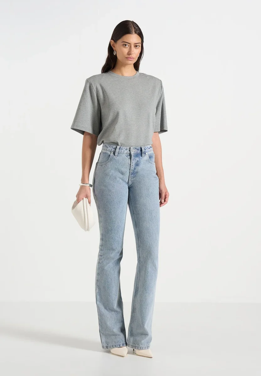 Abbie - Stacked Fit And Flare Jean - Mid Blue - Image 3