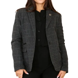 Terno feminino cinza com blazer xadrez de tweed