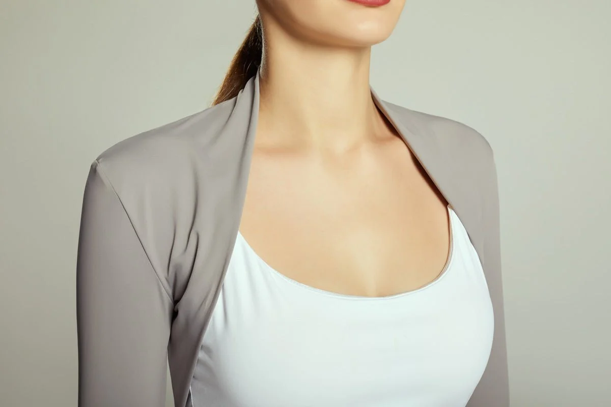 Cropped Sports Bolero - Image 6