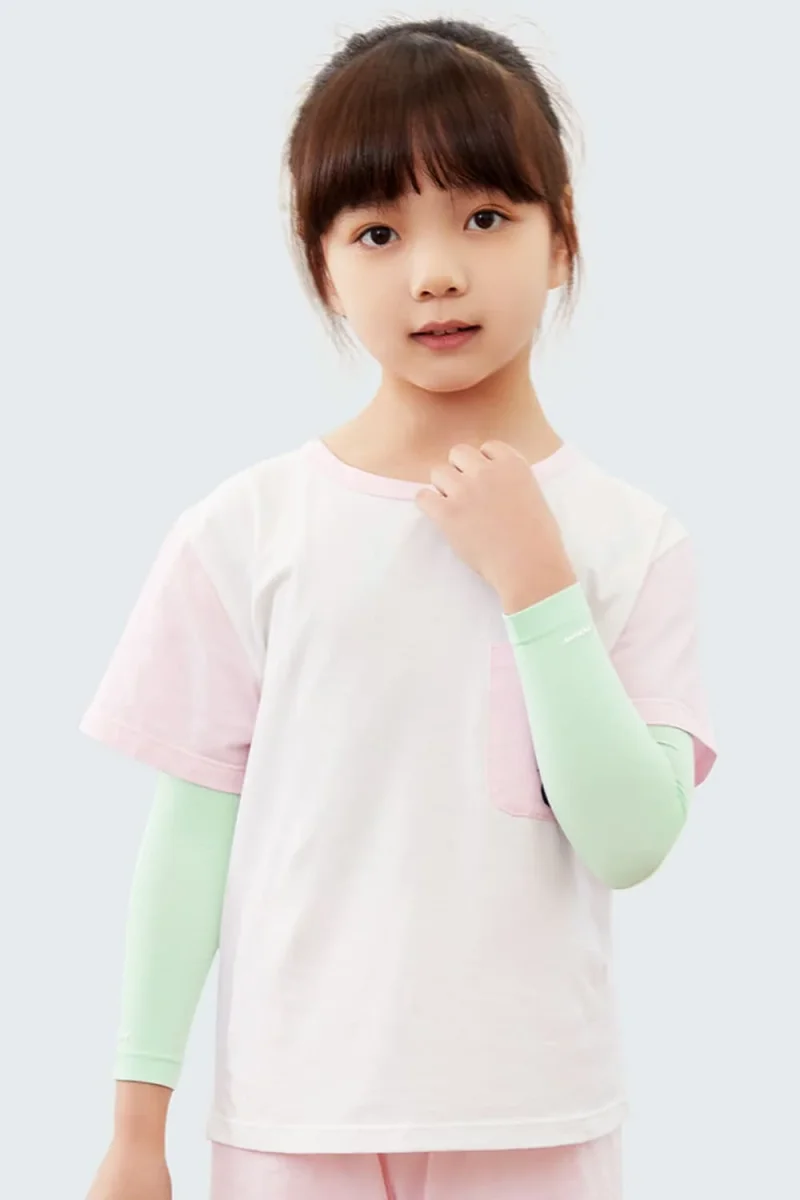 Kids Sun Protection Arm Sleeves - Image 4