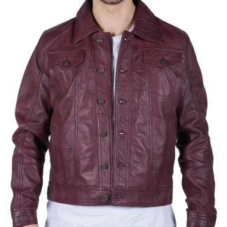 Jaqueta camisa masculina de couro legítimo, cor vinho bordô, estilo retrô jeans, modelo Brando clássico.